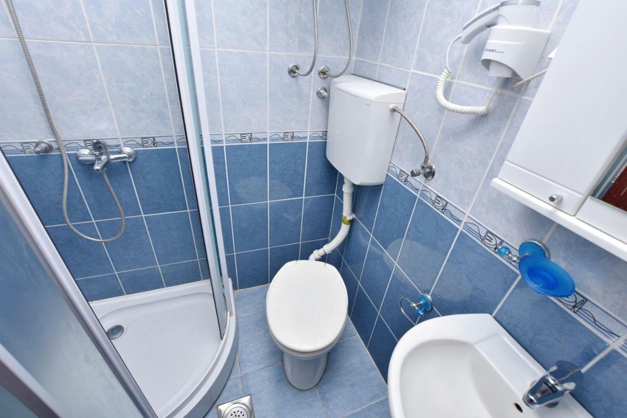 Apartments Siljak Petrovac Екстериор снимка