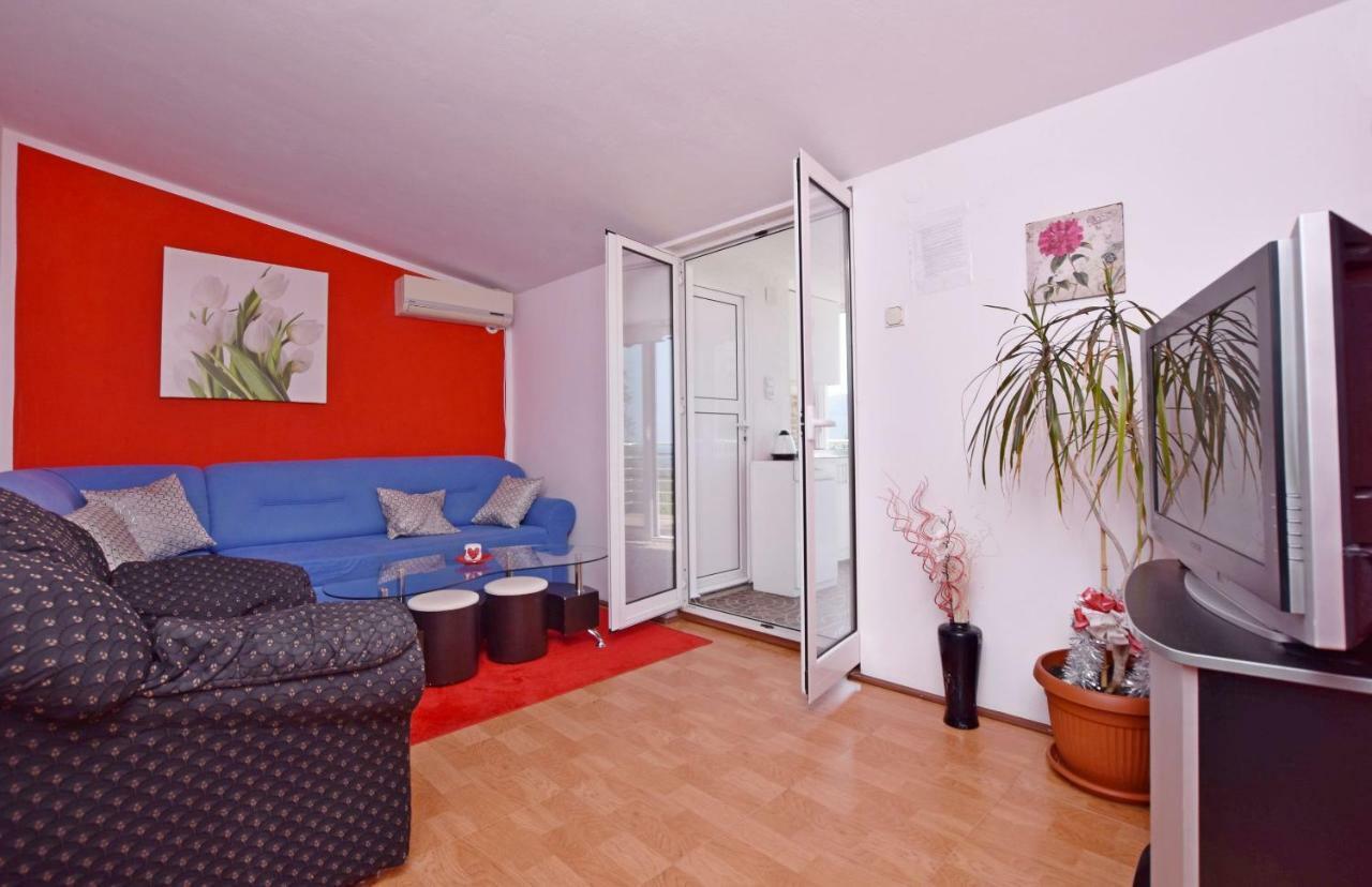 Apartments Siljak Petrovac Екстериор снимка
