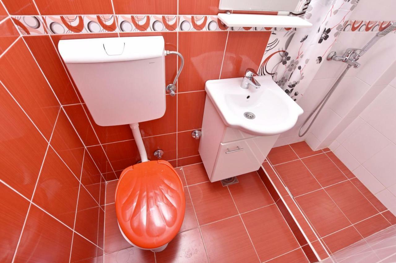 Apartments Siljak Petrovac Екстериор снимка