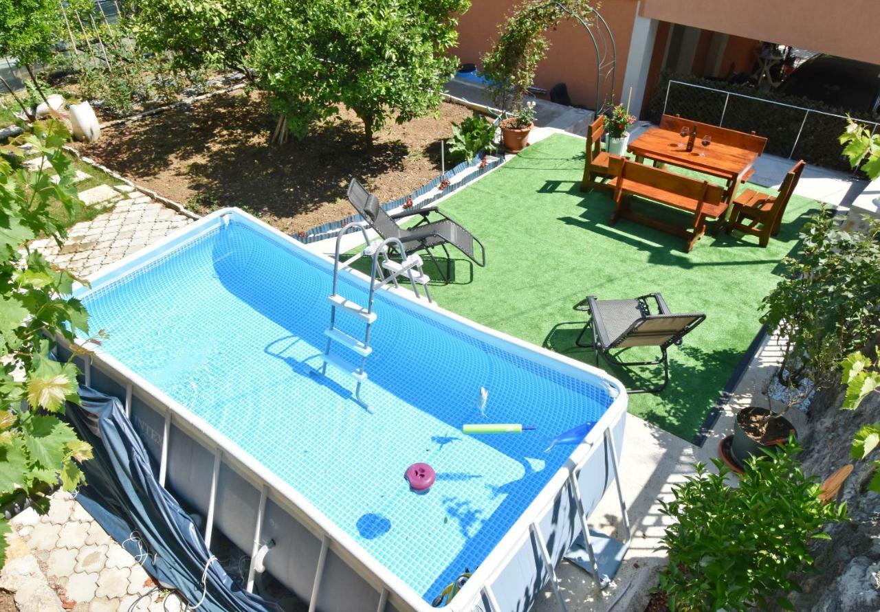 Apartments Siljak Petrovac Екстериор снимка